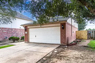 20347 Hunterclif Ln, Katy, TX 77449 - Photo 3