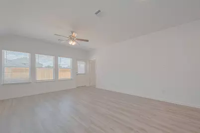 5012 Marcasca Drive, Katy, TX 77493 - Photo 7