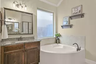 2229 Ringwood Way Ln, Friendswood, TX 77546 - Photo 29