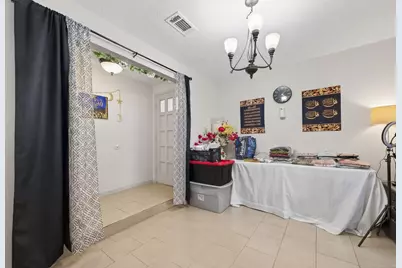 10423 Permian Drive, Sugar Land, TX 77498 - Photo 9