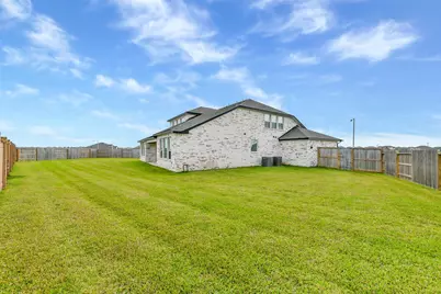 13602 Hartwell Bend Drive, Texas City, TX 77568 - Photo 37