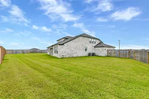 13602 Hartwell Bnd Dr, Texas City, TX 77568 - Photo 37