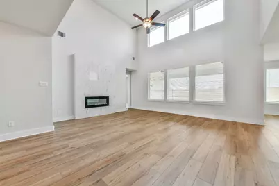 13602 Hartwell Bend Drive, Texas City, TX 77568 - Photo 9