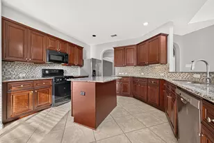 6323 Falling Briar Lane, Sugar Land, TX 77479 - Photo 21