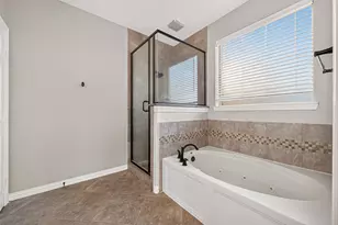 6323 Falling Briar Lane, Sugar Land, TX 77479 - Photo 33
