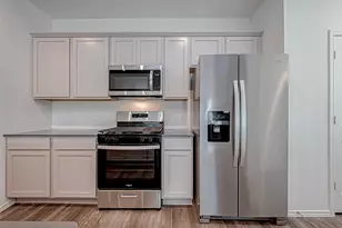 532 Comal Trl, Dayton, TX 77535 - Photo 9