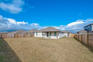 532 Comal Trl, Dayton, TX 77535 - Photo 23