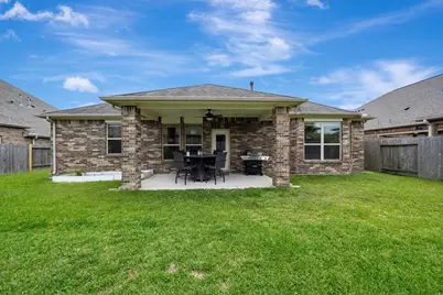 2295 Ashley Falls Lane, League City, TX 77573 - Photo 3