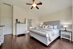 2295 Ashley Falls Ln, League City, TX 77573 - Photo 15