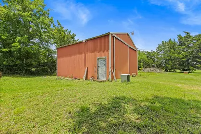10973 Longstreet Road, Willis, TX 77318 - Photo 27