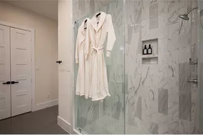 913 Thompson Street, Houston, TX 77007 - Photo 35