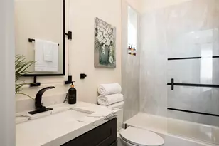 913 Thompson St, Houston, TX 77007 - Photo 21