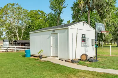 206 Black Oak Dr, Angleton, TX 77515 - Photo 41