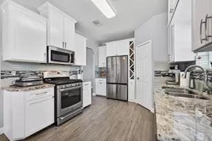 2522 Knoll Shadows Ln, Katy, TX 77449 - Photo 5