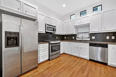 2710 Hullsmith Drive #1303, Houston, TX 77063 - Photo 7