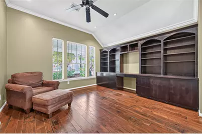 9302 Cantata Court, Houston, TX 77040 - Photo 5