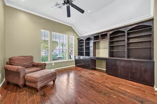 9302 Cantata Ct, Houston, TX 77040 - Photo 5