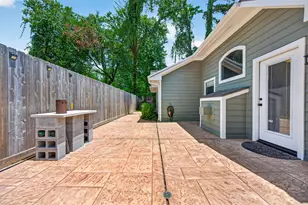 9302 Cantata Ct, Houston, TX 77040 - Photo 29