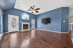 9302 Cantata Ct, Houston, TX 77040 - Photo 13