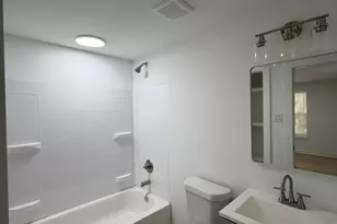 201 Lowery Dr Shoal, Port Lavaca, TX 77979 - Photo 9