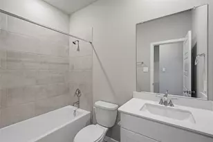 419 Gram Hl Dr, Conroe, TX 77316 - Photo 17