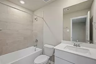 419 Gram Hl Dr, Conroe, TX 77316 - Photo 11