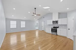 4926 Edfield St, Houston, TX 77033 - Photo 11