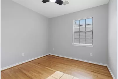 4926 Edfield Street, Houston, TX 77033 - Photo 5