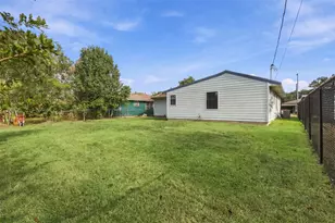 4926 Edfield St, Houston, TX 77033 - Photo 19