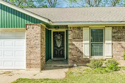 530 Tall Timber Drive, West Columbia, TX 77486 - Photo 3