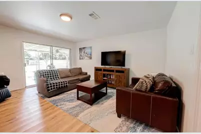 9654 Meadowland Drive, Houston, TX 77063 - Photo 3