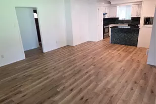 9654 Meadowland Dr, Houston, TX 77063 - Photo 5