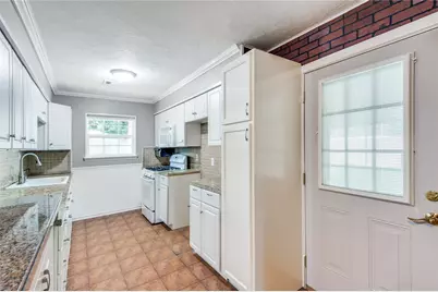 118 Southbrook Circle, Houston, TX 77060 - Photo 9