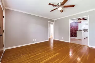 118 Southbrook Cir, Houston, TX 77060 - Photo 7