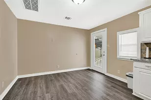 305 N Live Oak St, Houston, TX 77003 - Photo 5