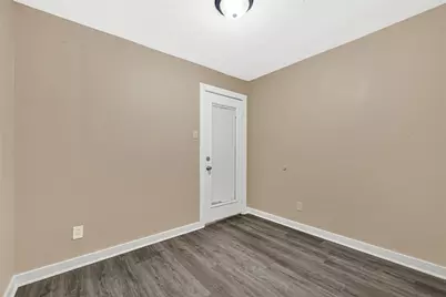 305 N Live Oak Street, Houston, TX 77003 - Photo 9