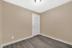 305 N Live Oak St, Houston, TX 77003 - Photo 9