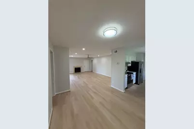 9797 Leawood Boulevard #804, Houston, TX 77099 - Photo 1