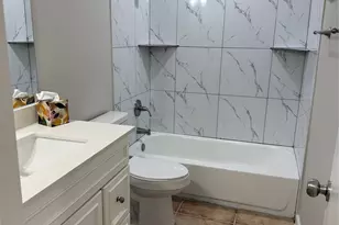 9797 Leawood Blvd, Houston, TX 77099 - Photo 9