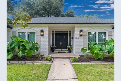 5827 Dumfries Drive, Houston, TX 77096 - Photo 5