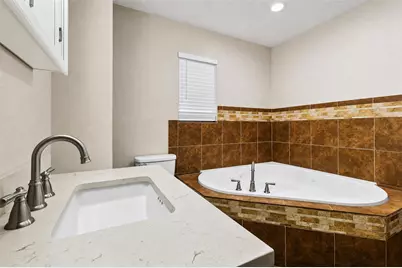300 Hidden Oaks Drive, Point Blank, TX 77364 - Photo 17