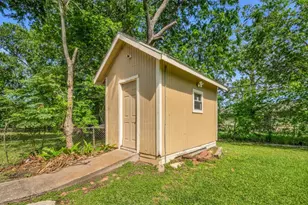 3922 Simsbrook Dr, Houston, TX 77045 - Photo 25