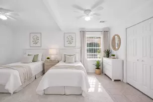 3922 Simsbrook Dr, Houston, TX 77045 - Photo 7