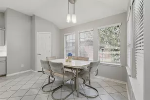 8314 Hunters Village Dr, Humble, TX 77346 - Photo 5