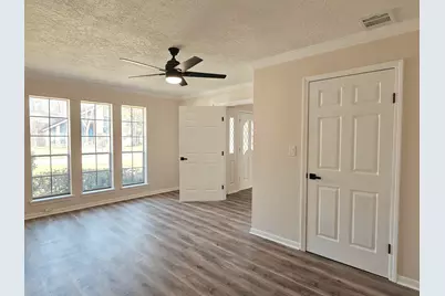 16627 Aldenham Place, Spring, TX 77379 - Photo 11