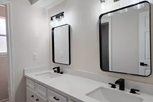 16627 Aldenham Pl, Spring, TX 77379 - Photo 23