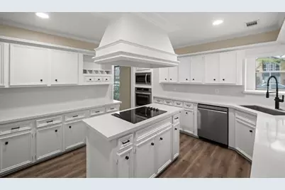 16627 Aldenham Place, Spring, TX 77379 - Photo 5