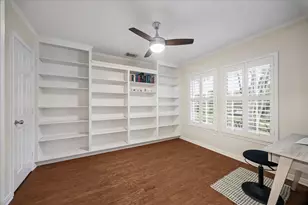 1001 Van Buren St, Houston, TX 77019 - Photo 7
