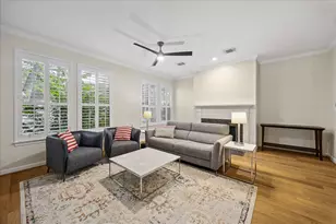 1001 Van Buren St, Houston, TX 77019 - Photo 3
