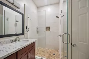 1001 Van Buren St, Houston, TX 77019 - Photo 27